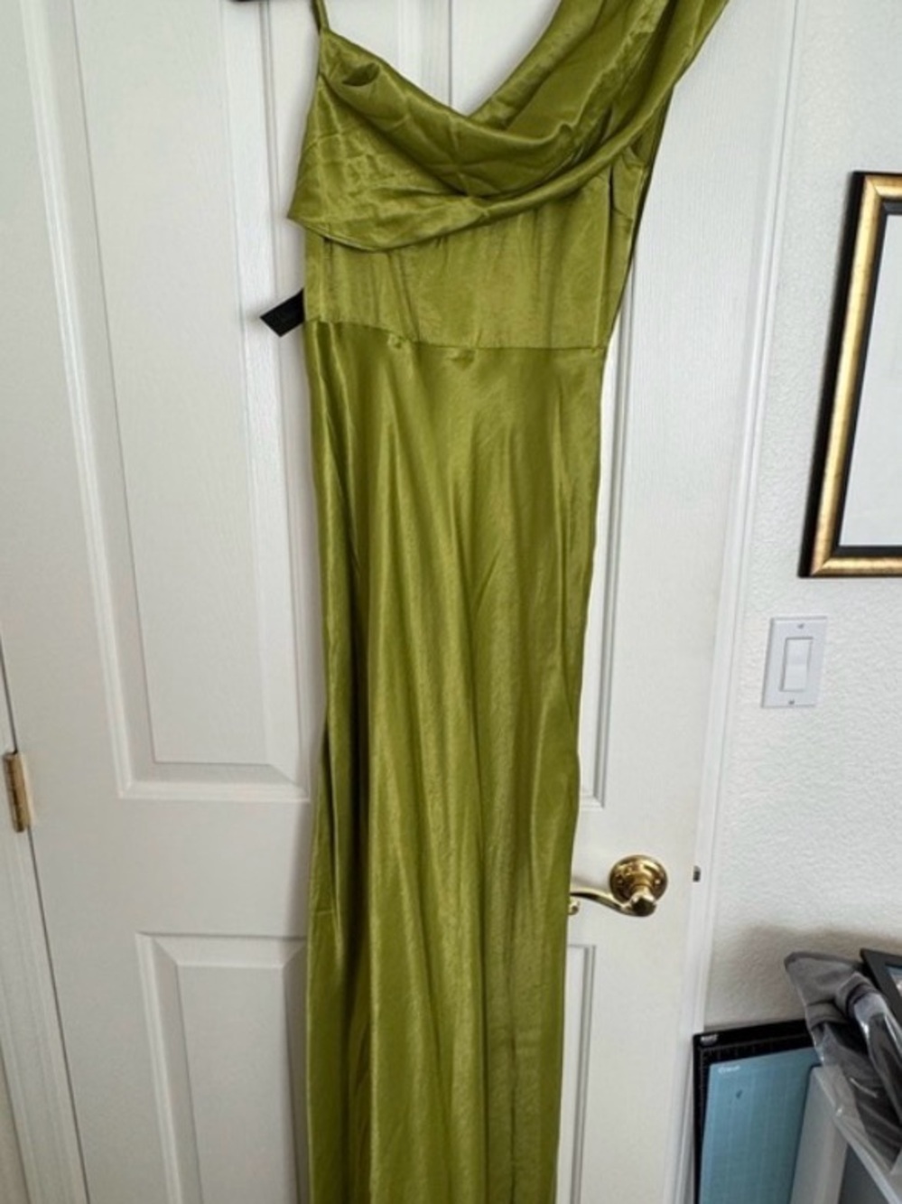 House of Harlow 1960 Lime Green Satin One-Shoulder Maxi Dress - Picture 5 of 5